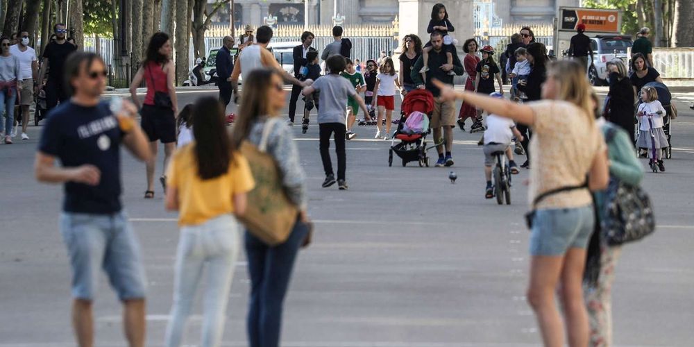 Confinement : à Paris, limpression dun relâchement qui inquiète les autorités